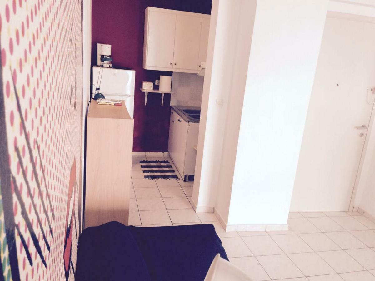 Korona Beach Apartments I 레팀노 외부 사진