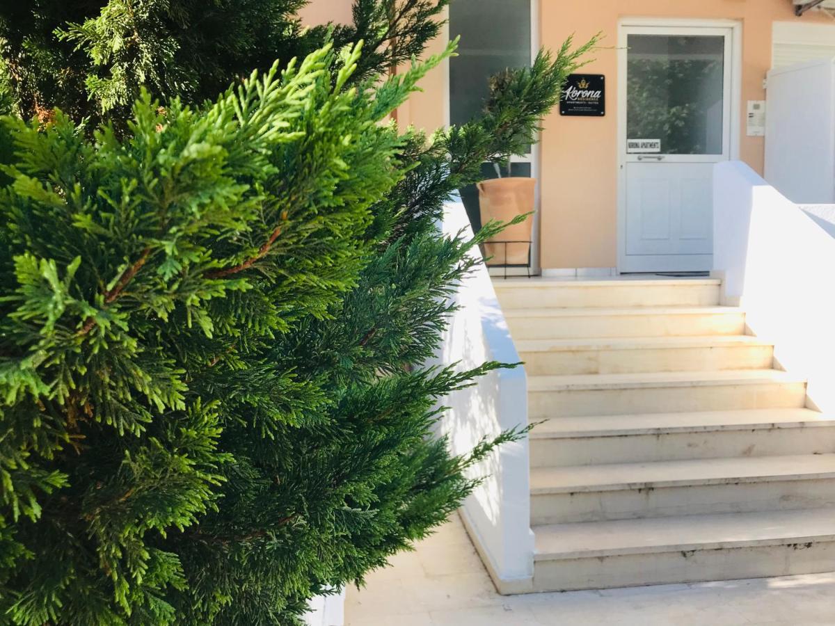 Korona Beach Apartments I 레팀노 외부 사진